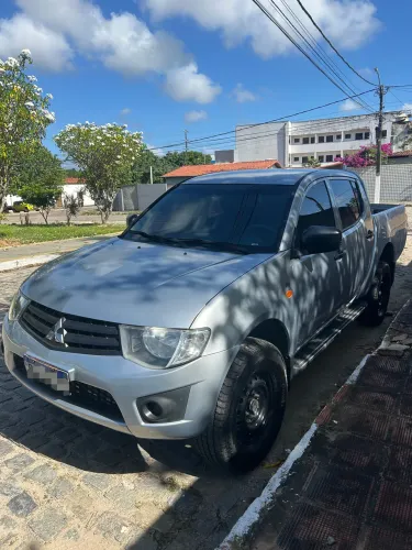 Mitsubishi L200 Triton GL 3.2 CD TB Int. Dies. Mec. 2018
