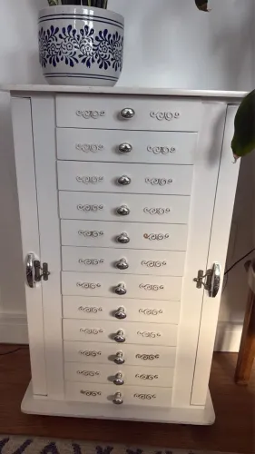 Porta-joias / Mini Cômoda - Charmoso & Elegante