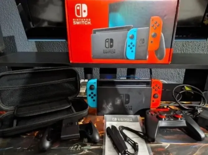 Nitendo switch 128 gb com um controle extra
