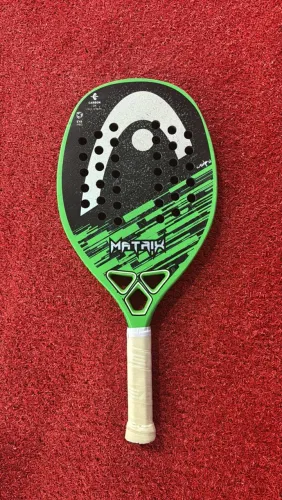 Raquete de beach tennis