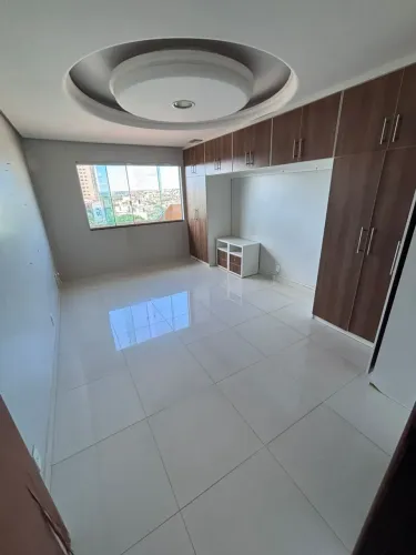 Imóvel para aluguel tem 150 metros quadrados com 3 quartos em Centro - Luziânia - GO