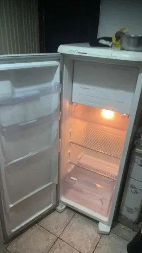 Geladeira Eletrolux