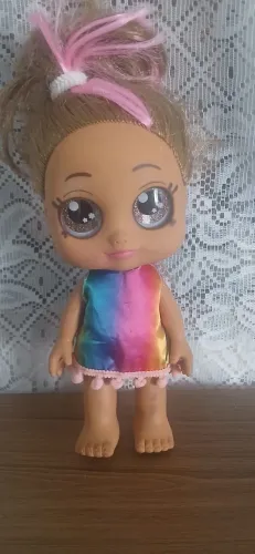 Uma boneca