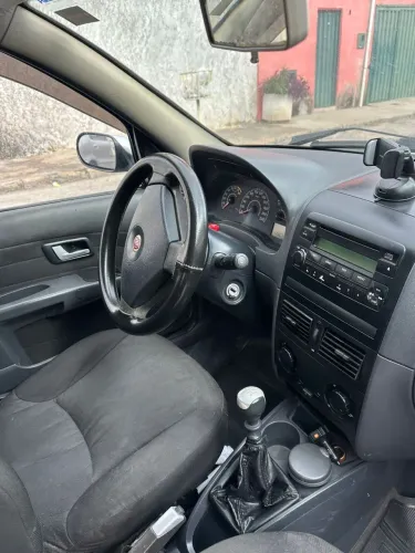 Fiat Palio ELX 1.0 Fire/30 Anos F. Flex 8V 4P 2011