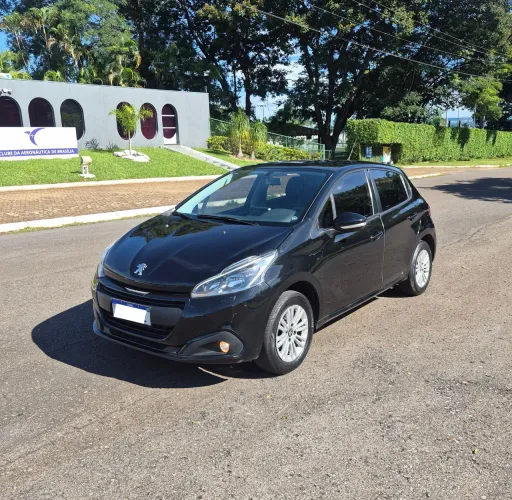 Peugeot 208 Active 1.2 Flex 12V 5P Mec. 2020