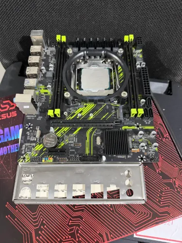 Placa c/ Processador Xeon na Caixa Seminovo