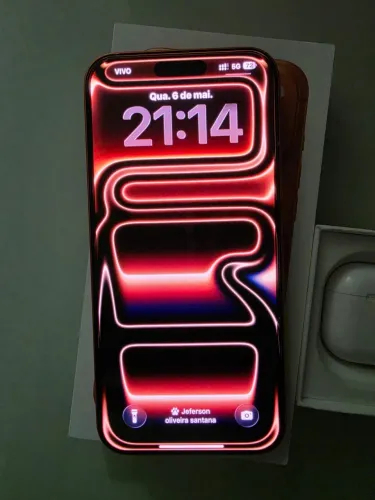iPhone 17 pro Max + fone AirPods 4 .
