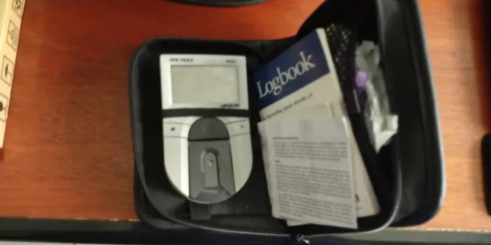 Medidor de Glicose One Touch Basic (COM DEFEITO)