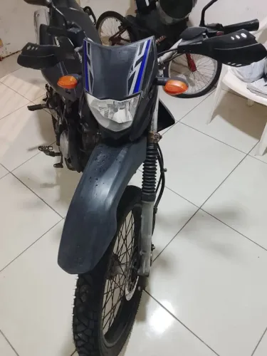 Vendo ou troco XTZ 125 K(pedal) 2010