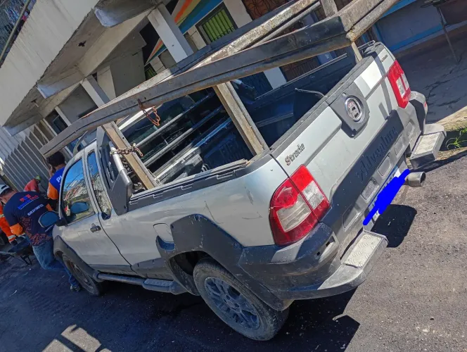 Fiat Strada Adventure 1.8/ 1.8 Locker Flex CE 2009