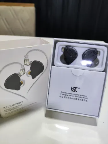 KZ-ZS10PRO X