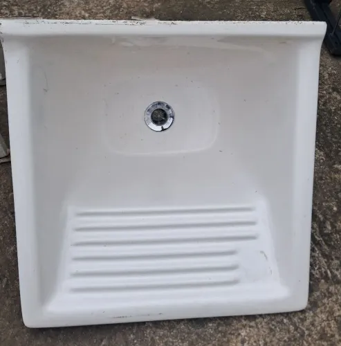 TANQUE DE LOUÇA /CERÂMICA - POR FAVOR, SÓ CHAME SE REALMENTE LEU A DESCRIÇÃO DO ANÚNCIO!