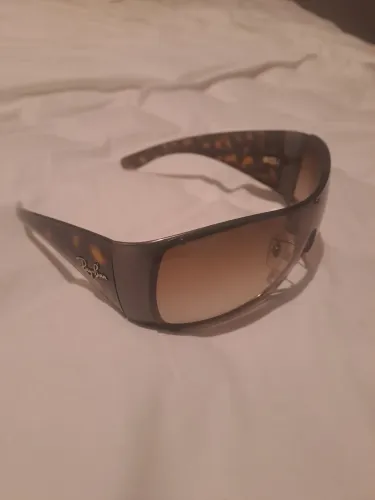 Óculos Ray Ban feminino lindo