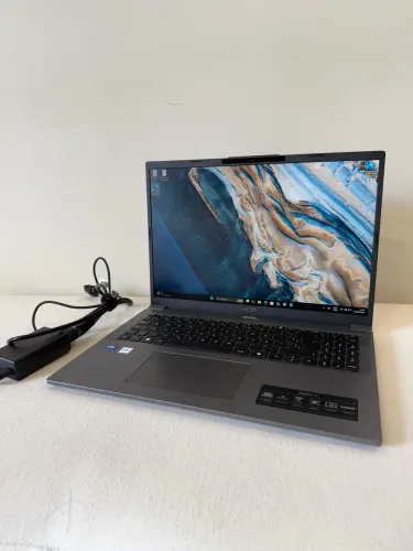 Notebook Acer Aspire 16