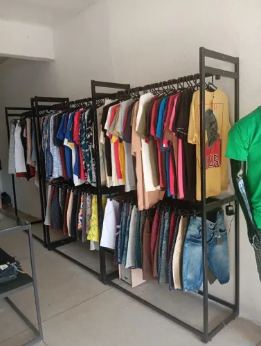Vendo loja de roupas masculinas