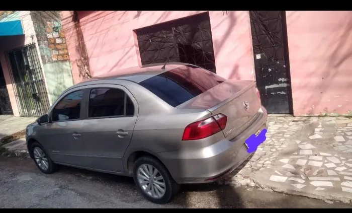Woyage 1.0 ano 2015 leia