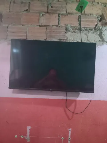 TV 32 polegadas tal. esmart