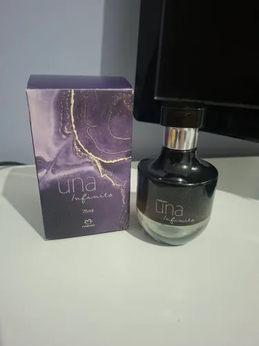 perfume natura una infinito 75ml val. 06/2029 (com caixa)