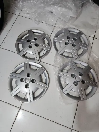 4 Calotas corsa classic originais