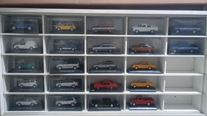 Miniatura 1/43