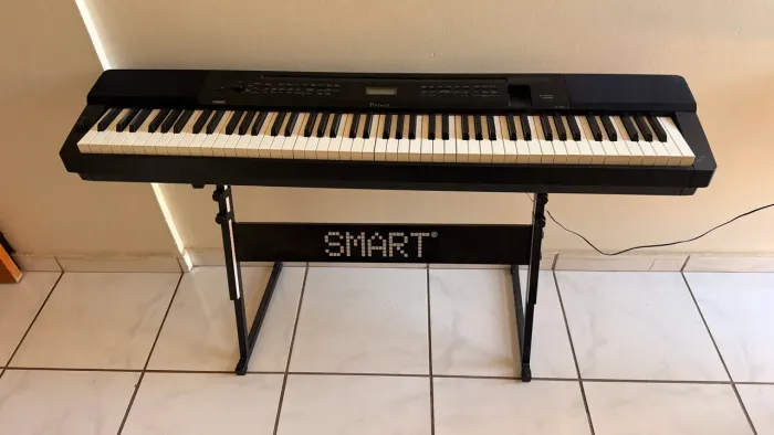 Piano digital Casio Privia