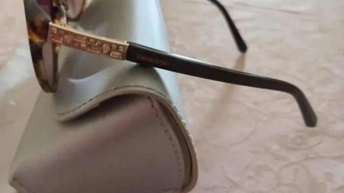 Óculos de sol swarovski