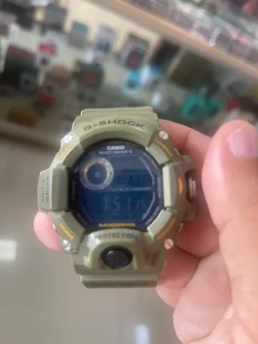 Relogio Casio G-shock Rangeman Gw9400-3cr Olive Solar Atomic