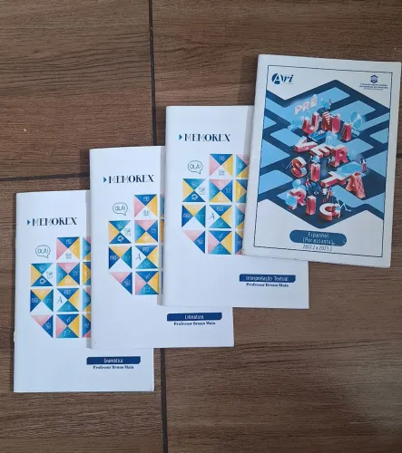 Mini apostilas SAS memorex, cada uma por 13. Todas por 50.