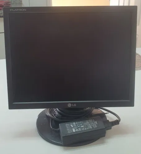 Monitor LG FLATRON L 15"