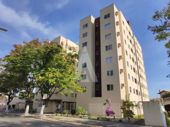 Apartamento semi mobiliado com 2 quartos, sacada com churrasqueira e 01 vaga de garagem no