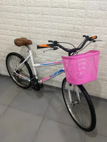 Bicicleta aro 26 só pedalar