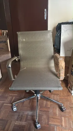 Cadeira Secretária Eames Cobre