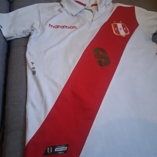 Camisa Peru tam.M Marathon