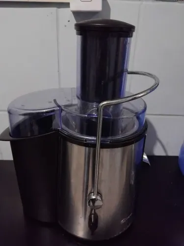 Centrifuga Juicer Mondial