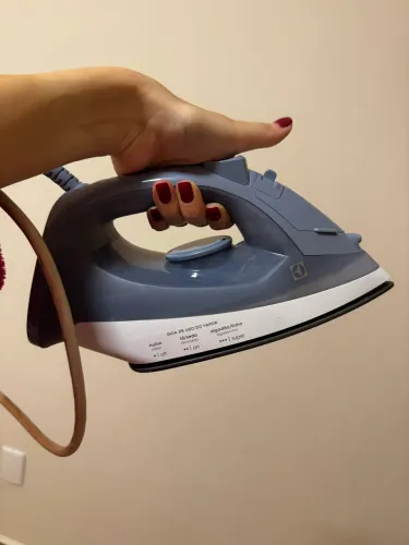 Ferro a vapor 110v Electrolux
