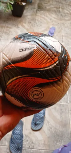 Bolo de futebol Penalty 