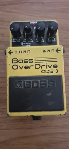 Pedal Boss ODB-3 Bass Overdrive para Baixo