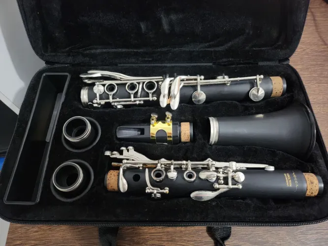 Clarinete Vogga 17 Chaves - Bb