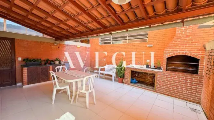 Casa em Condomínio : / Residencial / Botafogo