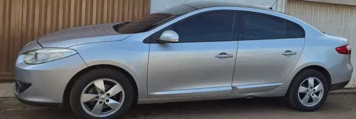 Renault Fluence Sed. Dynamique 2.0 16V Flex Aut. 2012