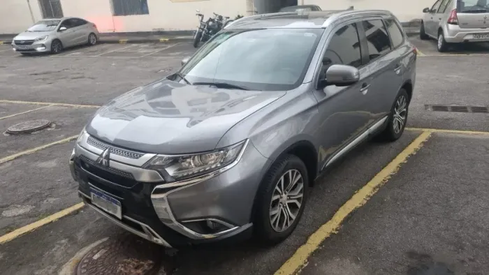 Mitsubishi Outlander HPE 2.0 16V 5P Aut. 2022