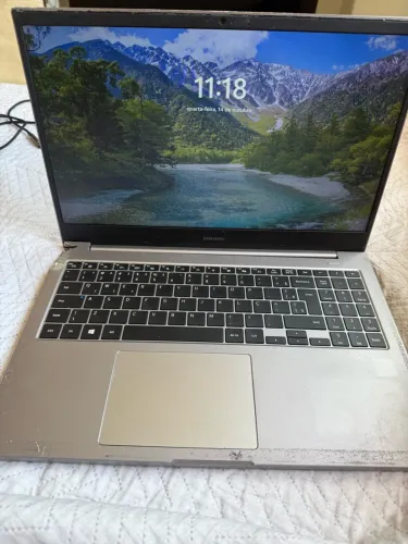 Notebook Samsung para retirada de peças ou conserto