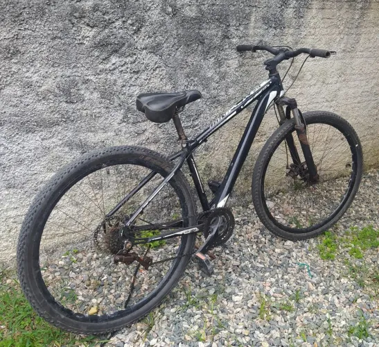 Vende-se bicicleta usada