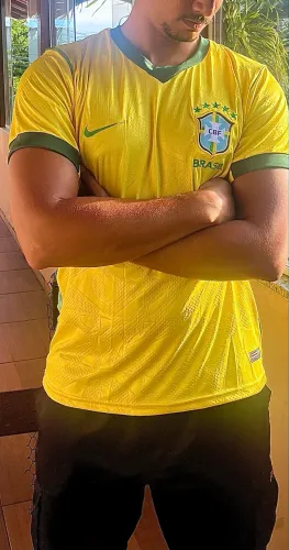 Camisa seleção Brasil amarela 