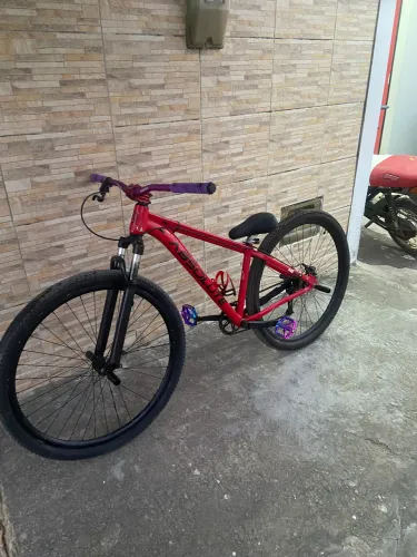 Vende-se bicicleta aro 29 absolute toda montada