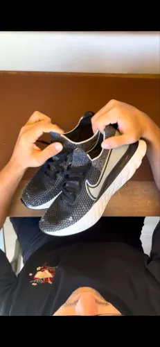 Tênis Nike Flyknit