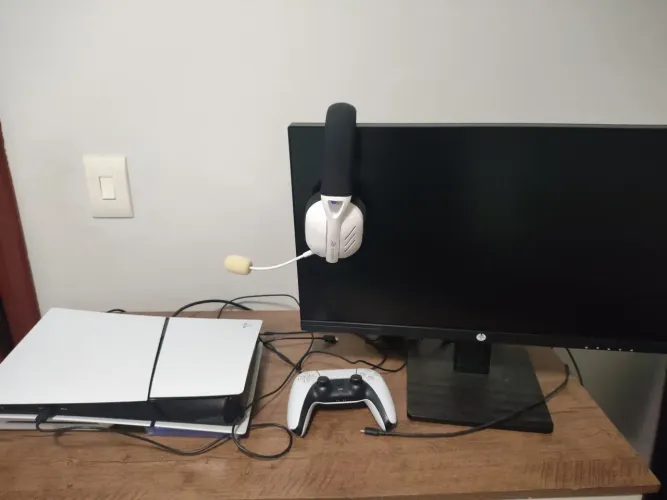 Kit Playstation 5, Monitor Haiz 25" e Fone Fuxi H3