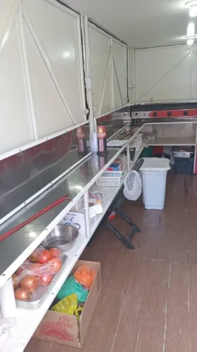 2 Trailers prontos para trabalhar