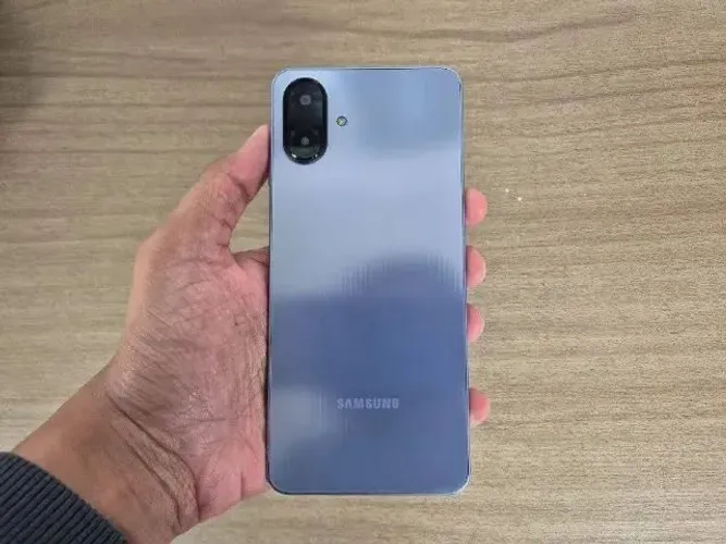 Samsung A07 128gb 4gb RAM violeta