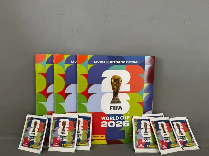 Pacotinhos da copa / Figurinhas da copa